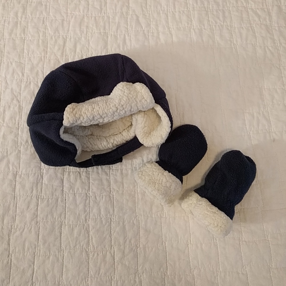 Add on item Boy's hat and mittens